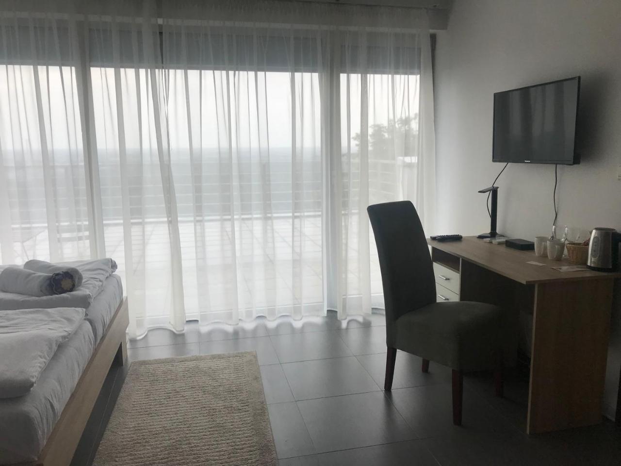 River View Residence Bratislava Exterior foto